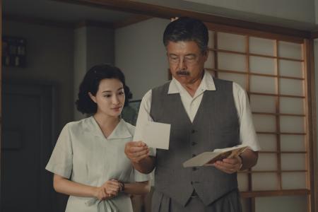 映画『遠い山なみの光』より(C)2025 A Pale View of Hills Film Partners
