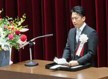 小泉氏、防衛医大卒業生を激励