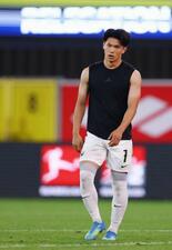 塩貝、終盤出場も降格