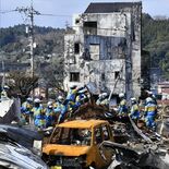 焦土の中 懸命の捜索　「何としても」栃木県警活動開始　輪島朝市・本紙記…