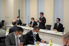 クリケット振興支援へ議連発足　会長の茂木氏「支援の輪広げる」