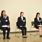 本県の海外協力隊３人を激励　とちぎ応援団が宇都宮で壮行会