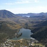 日光の紅葉をヘリで一望 渋滞知らずの遊覧飛行プラン、料金や見所は?