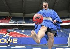 25歳義ノ富士が新小結
