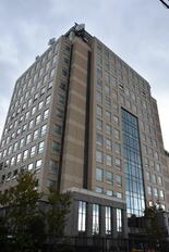 介護車両同士が衝突、女性死亡