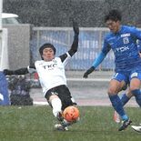 栃木ＳＣ、３失点で連勝ストップ　秋田に０－３