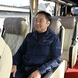 新たな観光バス、座り心地は？　スペーシアＸニッコウクルーザー見学会　日光市と日光交通