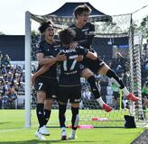 今季初 ３発完勝