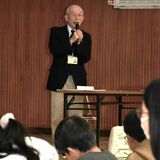 戦争は美しい言葉で始まり、悲惨な結果に　宇都宮・五代小で被爆体験講話