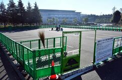 小山市がスケートボード場開設（無料）　公園駐車場の一角を活用
