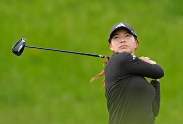 　第２ラウンド、通算１アンダーで２５位の渋野日向子＝マケテワＣＣ（共同）