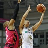 ブレックス13連勝　秋田に90－63　３点シュート18本成功
