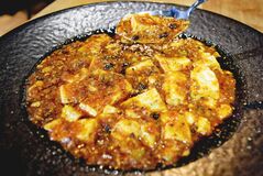【ミヤコレ】辛さの後、広がるうまみ　四川麻婆豆腐（中華料理　貔貅（ひきゅう））