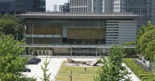 閣僚の資産平均微減６５９１万円