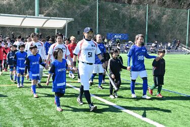 「佐藤姓」と「鈴木姓」がサッカーで対決　佐野でイベント、「ホーム」のチームが勝利