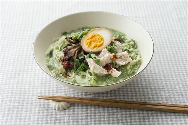 グリーン豆乳麺