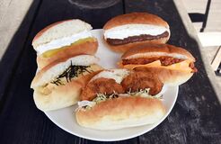【推しの逸品】ふっくらもっちり発酵　コッペパン　コッペパン専門店ピエトラ（真岡）