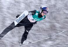 高梨沙羅が8位、丸山希は12位