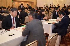 ２０年卒業学生の就職情報を交換宇都宮で企業・大学