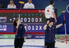 英国、７連勝で４強入り