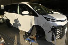 「運転中に飲んだ」危険運転致傷の疑いで男逮捕　逆走し対向車に衝突か　那…