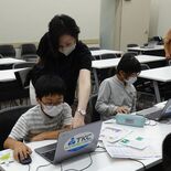 プログラミングで作品づくりに挑戦　宇都宮で児童らが参加