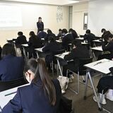 進級前に3500人が腕試し　中学１、２年生対象に下野新聞模擬テスト
