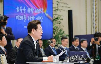 韓国大統領、対日協力継続に意欲