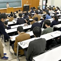 大学入学共通テスト始まる　栃木県内志願8112人　機器不具合で「再開テスト」も