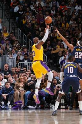 　フィールドゴールの通算最多記録を更新したＬ・ジェームズ＝５日（ＮＢＡＥ・ゲッティ＝共同）