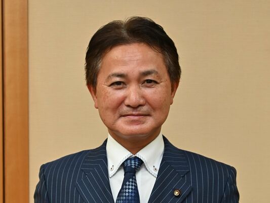 黒子英明氏