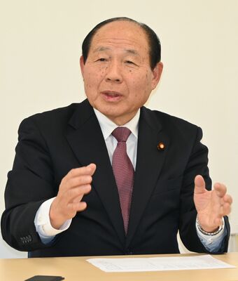福田昭夫氏