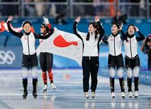 初陣の野明、「銅」貢献で涙