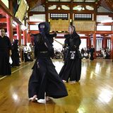 日光東照宮の夏の伝統　剣道大会に剣士３９０人