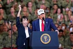 トランプ氏「この女性は勝者だ」