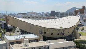 旧香川県立体育館、解体へ着手