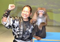 「日光さる軍団」のサルYOUが引退　日光