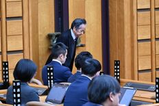 宇都宮・保坂市議に4度目の辞職勧告　LRT巡るSNS投稿が議員倫理条例…