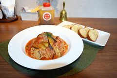 【グルメ探訪】具材の調和、食欲そそる　なすとベーコンのトマトソース　生パスタ屋Passo（佐野）
