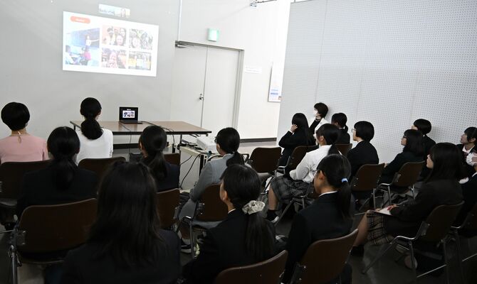 オンラインでガーナ在住卒業生の活動を学んだトークセッション