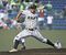 ６回２失点の好救援を見せた那須拓陽の２番手・舟山。打撃でも２安打２打点と活躍した＝エイジェックスタジアム、森田大地撮影