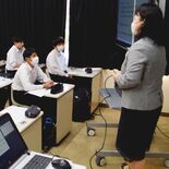 「地域の教育力」で連携　講座や教員交流など試み　佐野日大短大と佐野南中