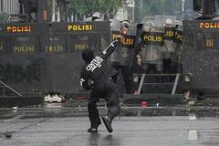 インドネシア財務相宅襲撃