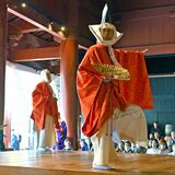天下泰平願い軽やかに　日光山輪王寺で「延年舞」　50人の参列者見守る