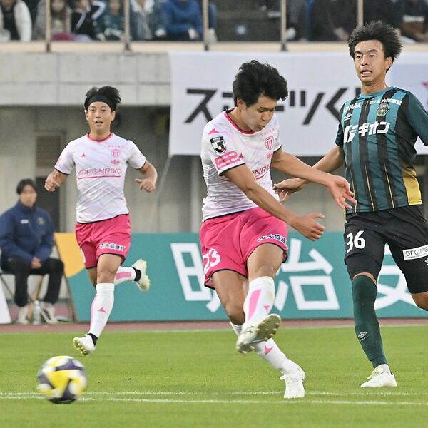 栃木シティJ3優勝】FW吉田「点決める自信あった」 大一番で2得点