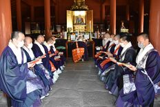 勝道の遺徳しのび法要　日光山輪王寺で開山会