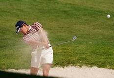 岩井明愛が単独首位浮上