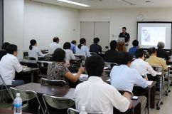 益子町地域雇用創造協／７２人が就職、起業へ／セミナー、職安と連携奏功／開発商品の販売に課題