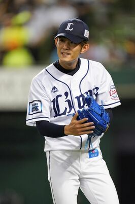 ソフトバンクとの首位攻防戦で７回途中まで投げ２失点にまとめた今井＝メットライフドーム