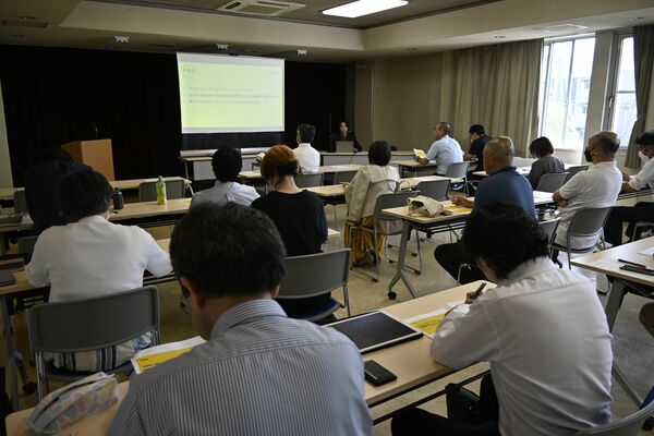 市内で初めて開かれた「タイミー」事業者向け説明会